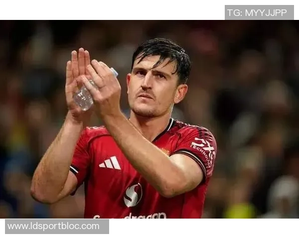 曼联与马奎尔展开续约谈判但需接受降薪条件