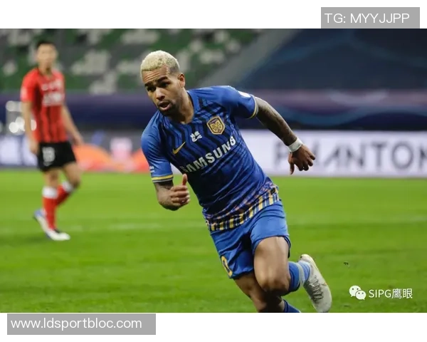 卡拉格强调分析师应尊重前球员经验与观点的价值