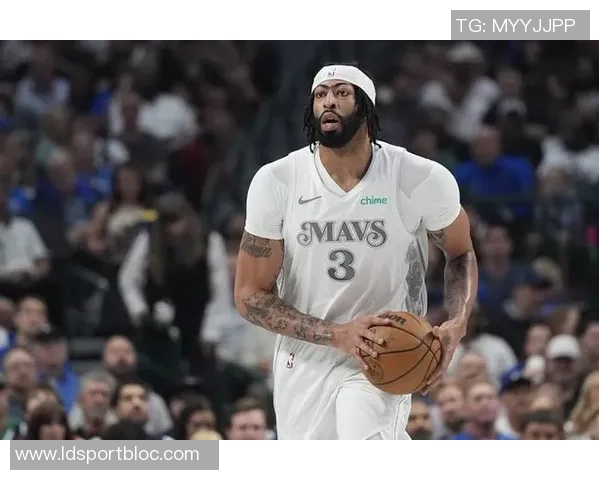 基德强调浓眉不仅进攻出色其防守能力同样对球队至关重要